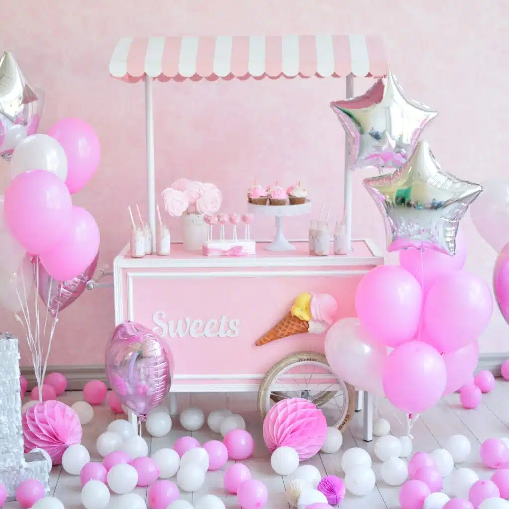 Birthday party decoration with balloons – Lavish Tent Gurgaon